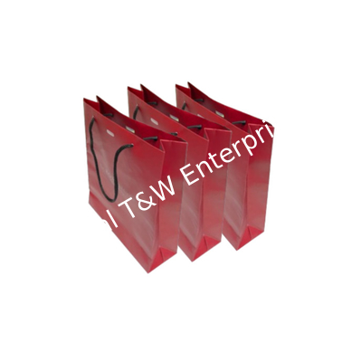 Buy Offset Printing Personalized Paper Shopping Bags Recyclable with Hand Length Handle online manufacture